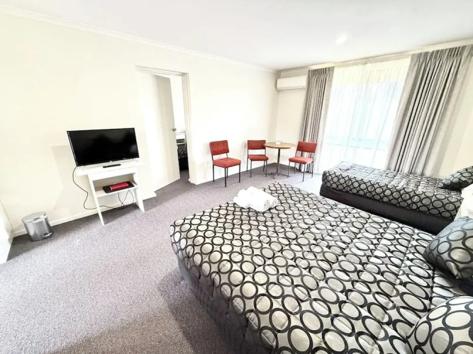 Redgum Motel