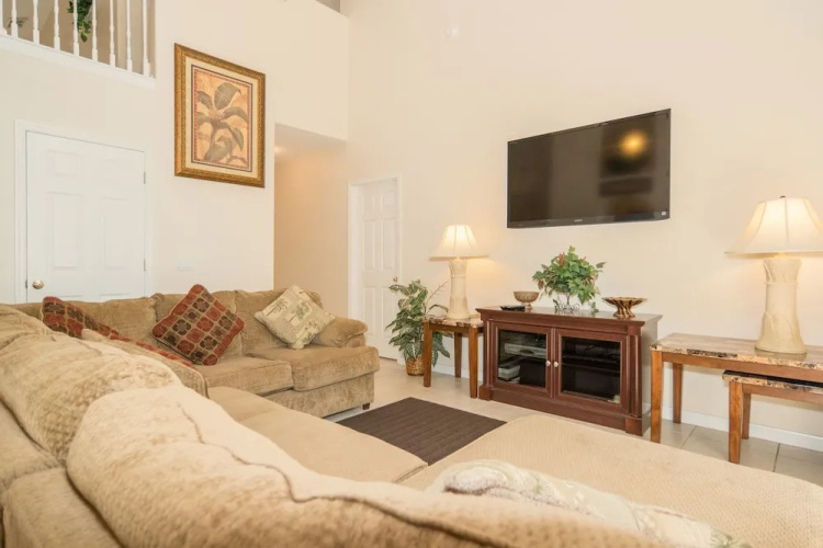 FC121PP Four Corners - Five Bedroom Home