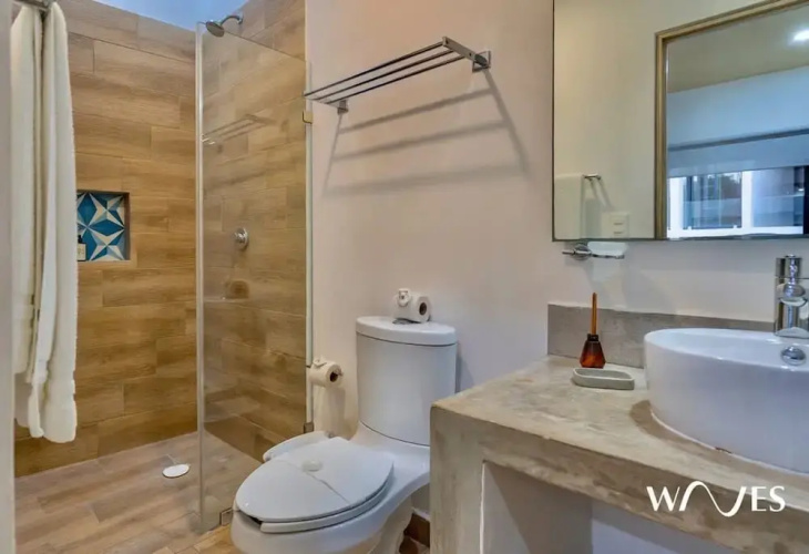 4 Br Private Rooftop Pool Spacious Exclusive