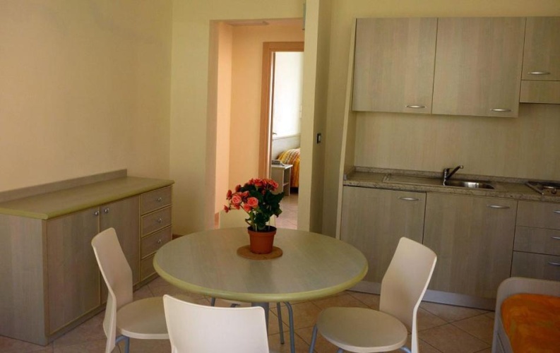 1 Bedroom Apartment