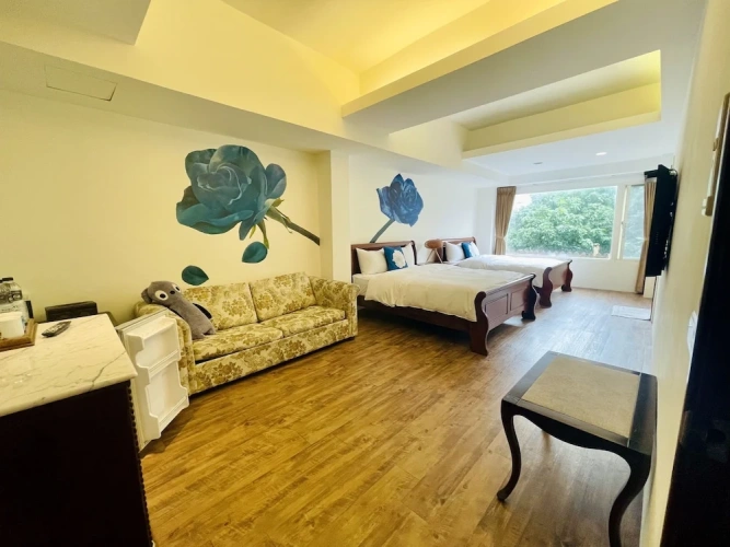 Deluxe Quadruple room