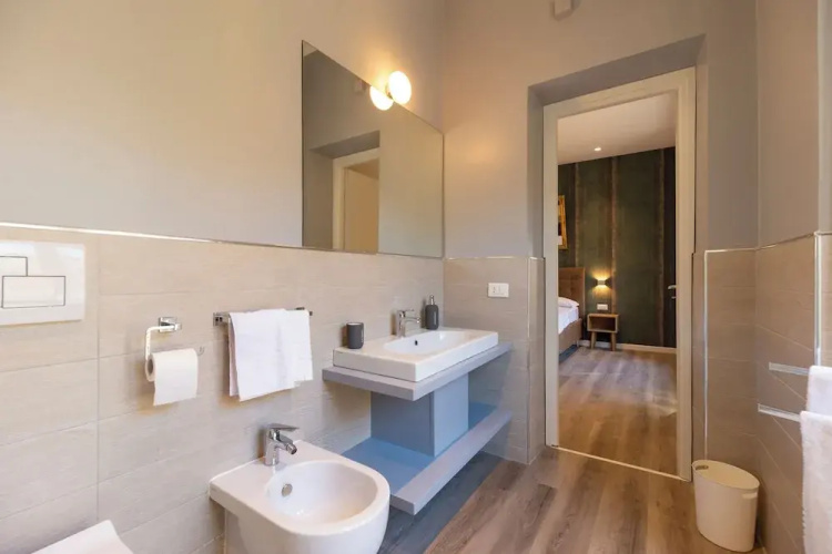 Design 18 Charming Rooms