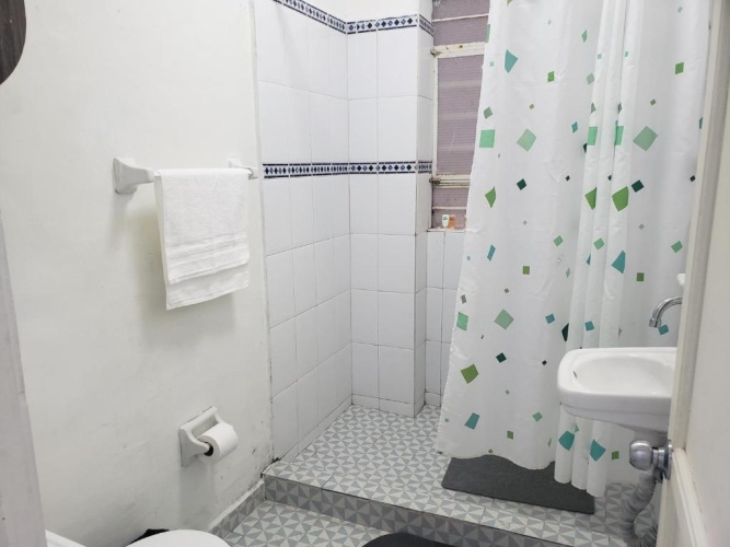 Sextuple Apartment