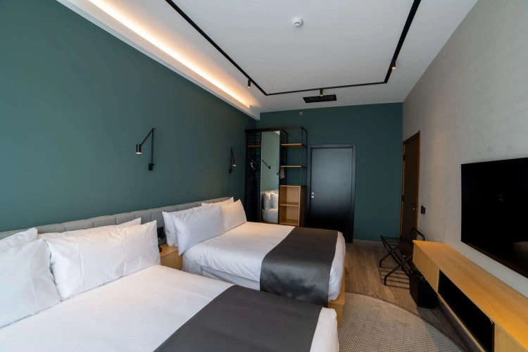 Standard Quadruple room