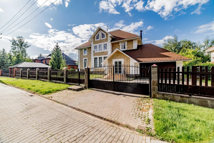 Фотография номера Коттеджа Дом на улице Центральная 55