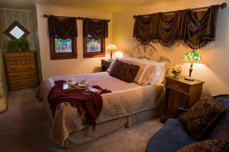 Country Inn Bed and Breakfast