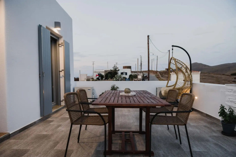 Falakis Apartments Kythnos