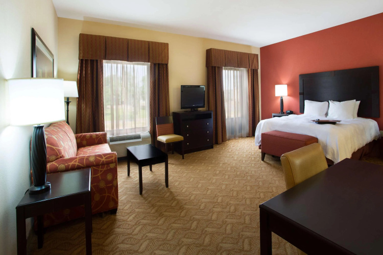 Hampton Inn & Suites Laurel, MS