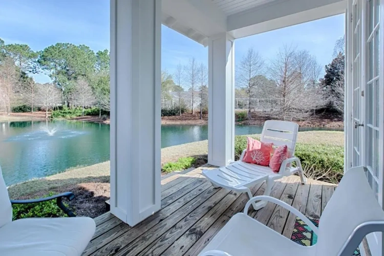 2 Bedrooms Cottage