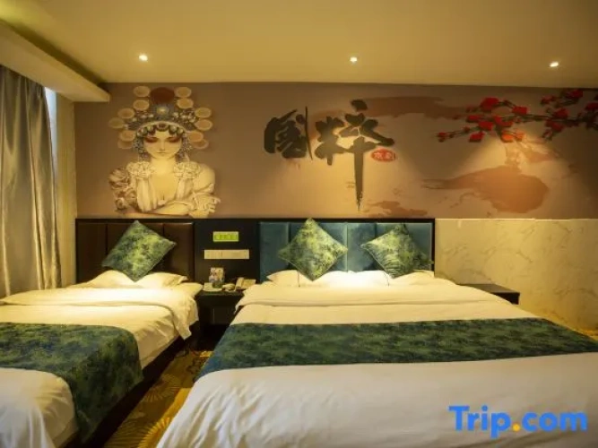 Standard Twin Family room