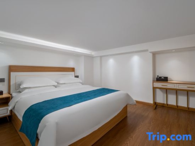 3 Bedrooms Deluxe Suite