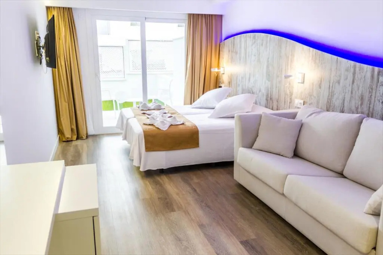 Welikehotel Triton Beach