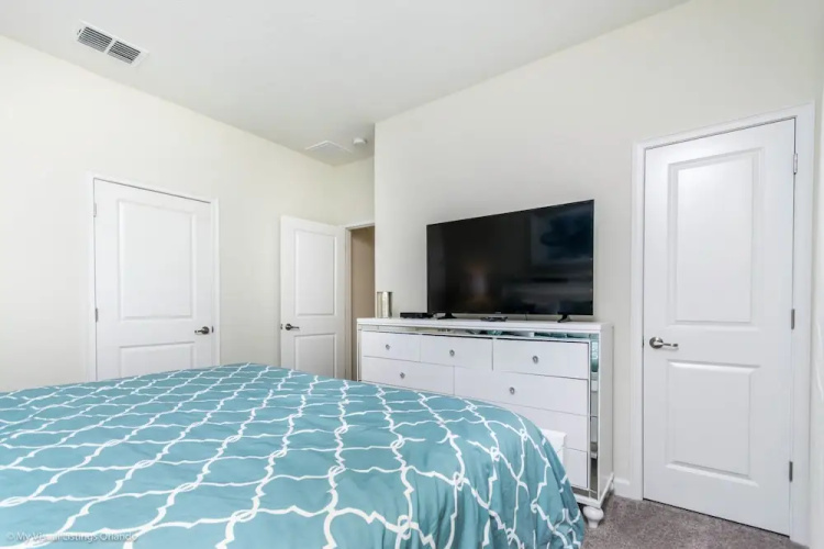 1558 Plunker Drive