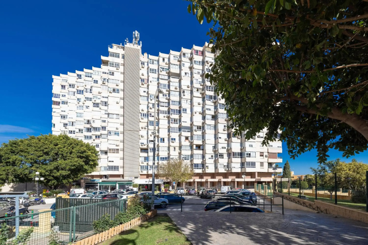 Sunrise Apartment 924