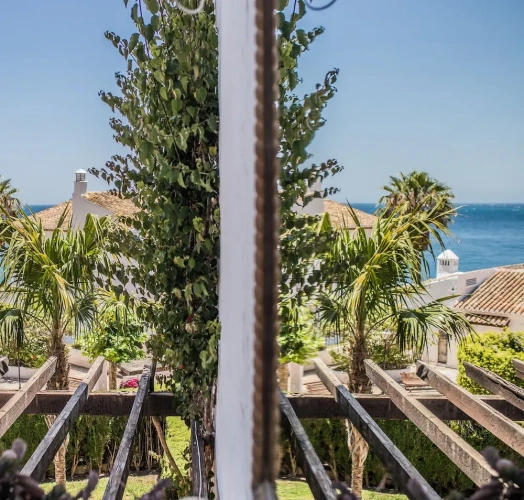 1 Bedroom Double Apartment with sea view