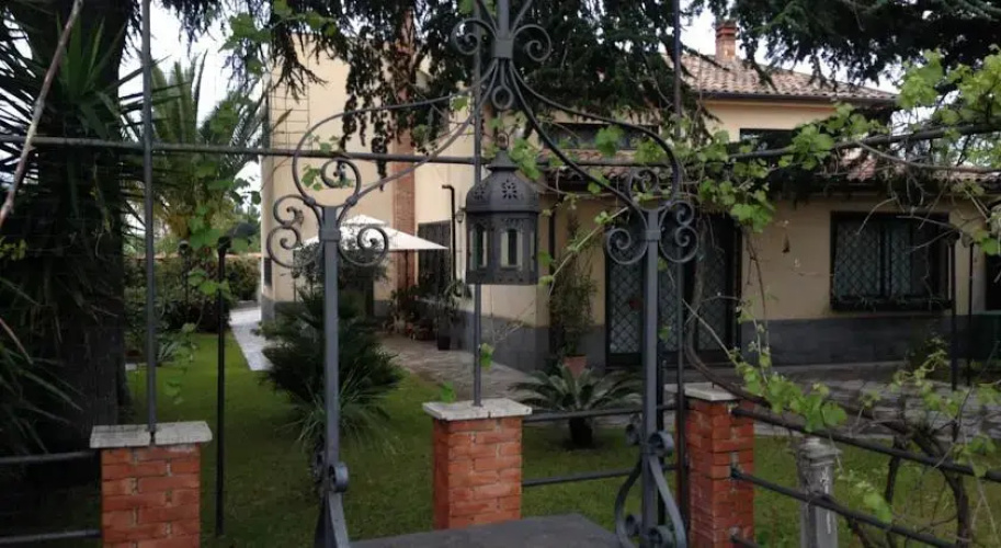Acireale Tra l'Etna e il Mare