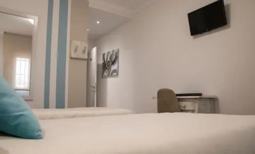 Hostal Restaurante El Cary