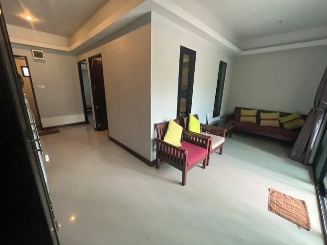 2 Bedrooms Standard Family room with balcony