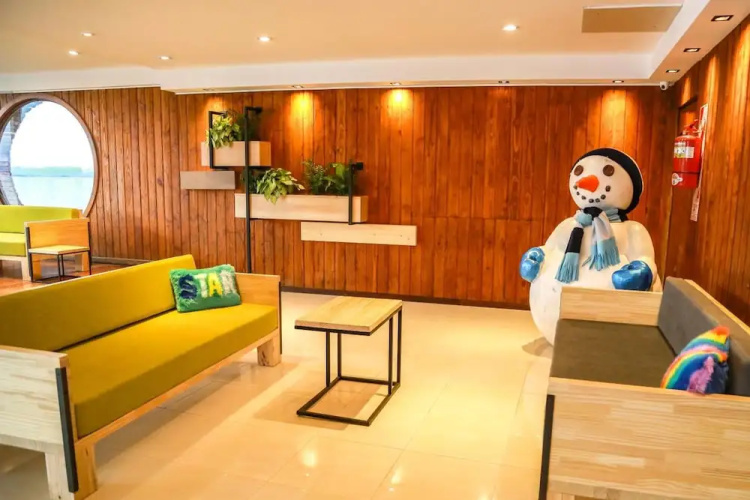 Hotel Ecomax