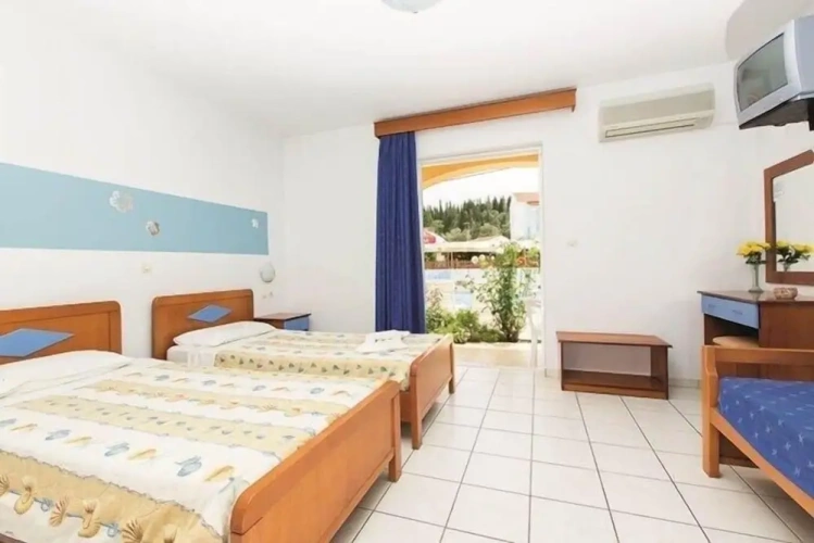 1 Bedroom Apartment with balcony and with view