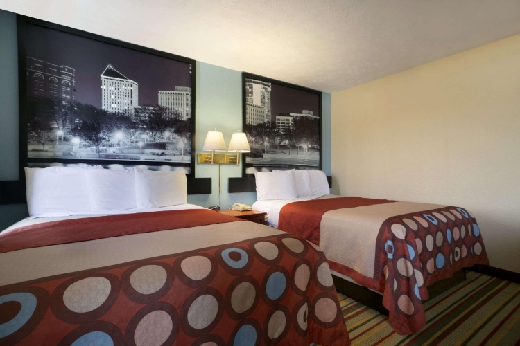 Quadruple Suite