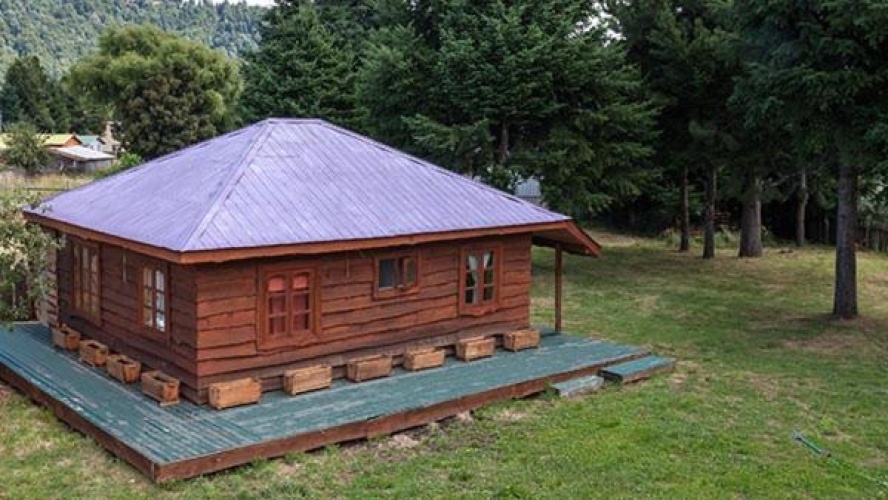 2 Bedrooms Chalet