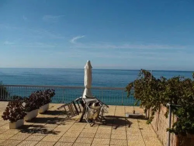Constantinos Apartments