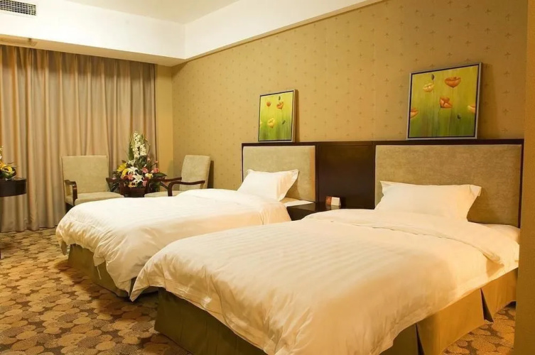 Chengdu Blessden City Hotel
