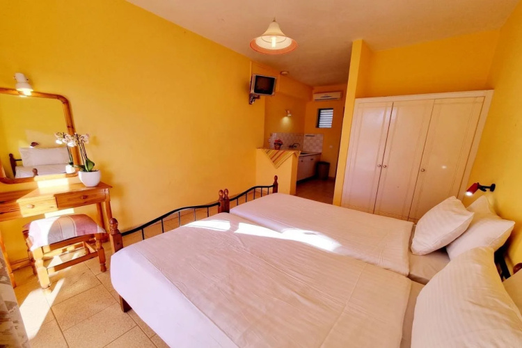 Agios Sostis Apartments