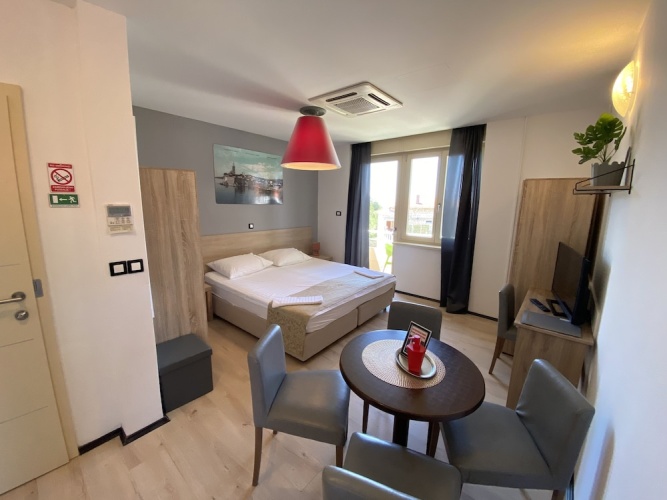 Superior Apartment