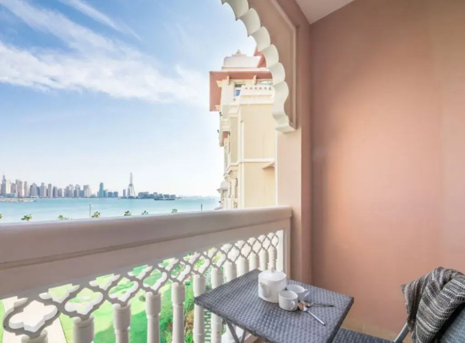 Grandeur Residences