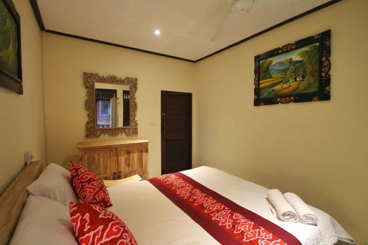 Happy Monkey Hostel