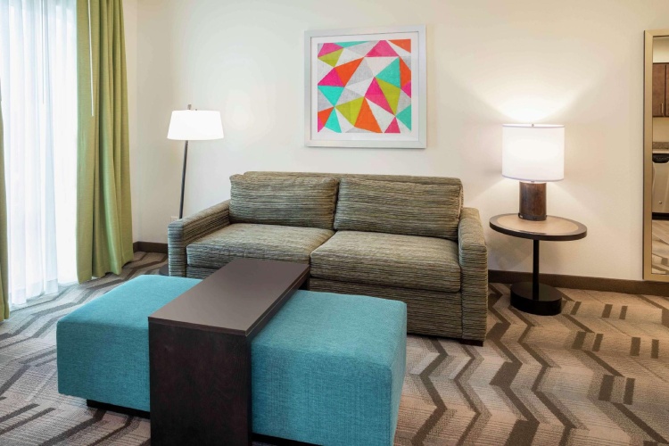 1 Bedroom Quadruple Suite