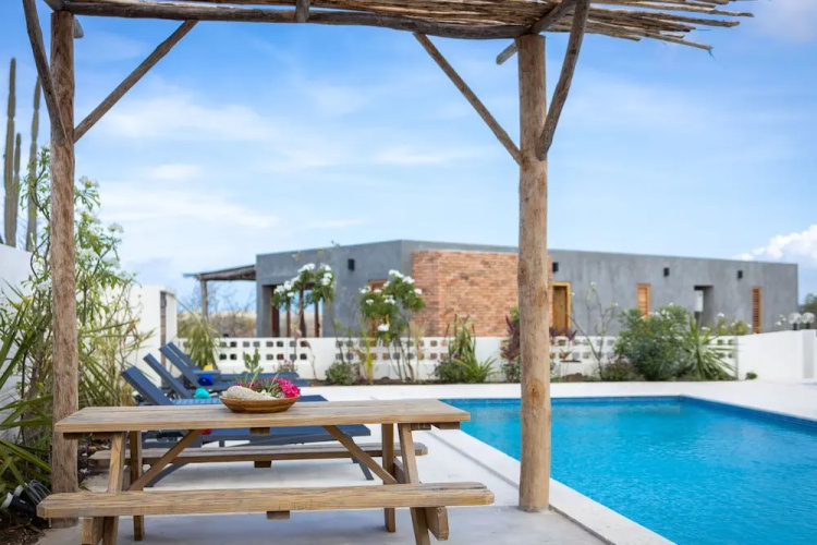 Tiara Apartment - Panoramic View With Beautiful Pool