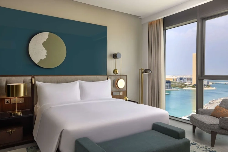 2 Bedrooms Suite with balcony and with sea view