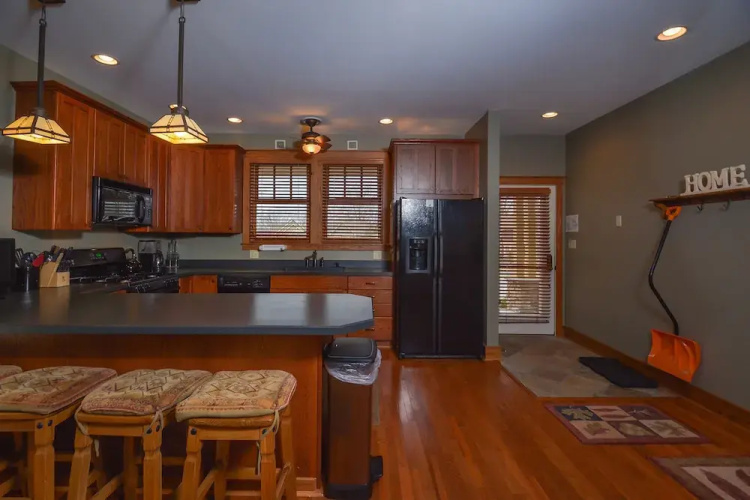 Deep Breath 4 Bedroom House