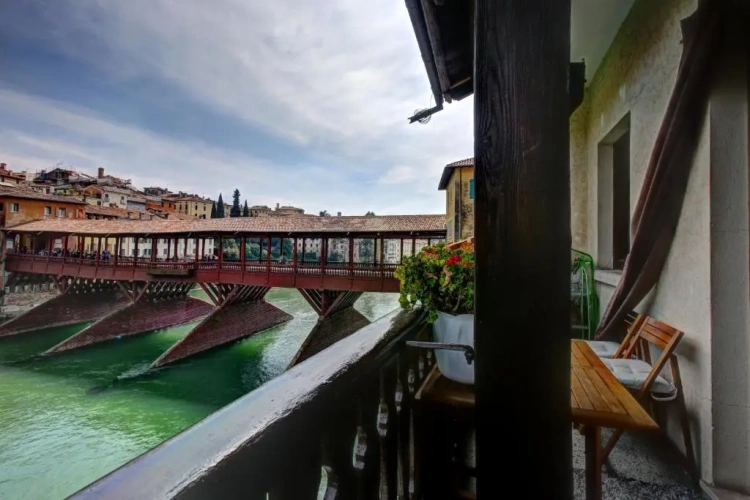 Apartment with view