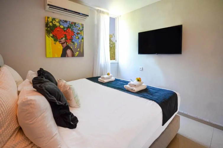 Designed amazing 3BR Apartment - Yalarent