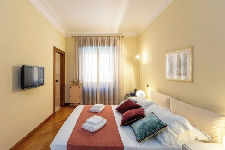 Comfort Double room with city view