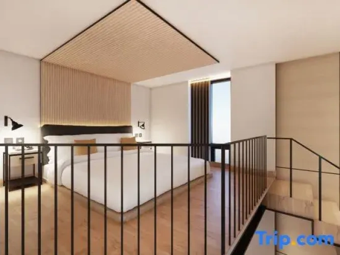 1 Bedroom Deluxe Suite