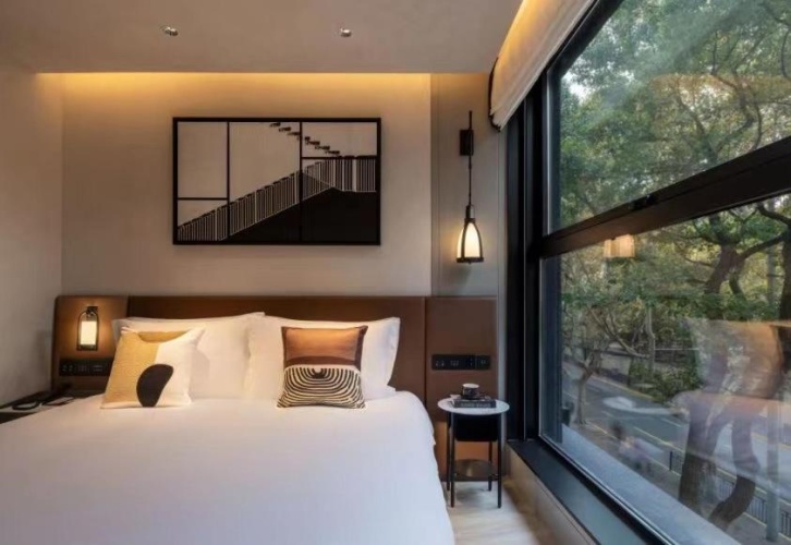 Standard Club room