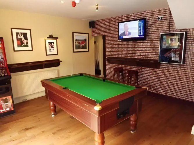 The New Globe Inn