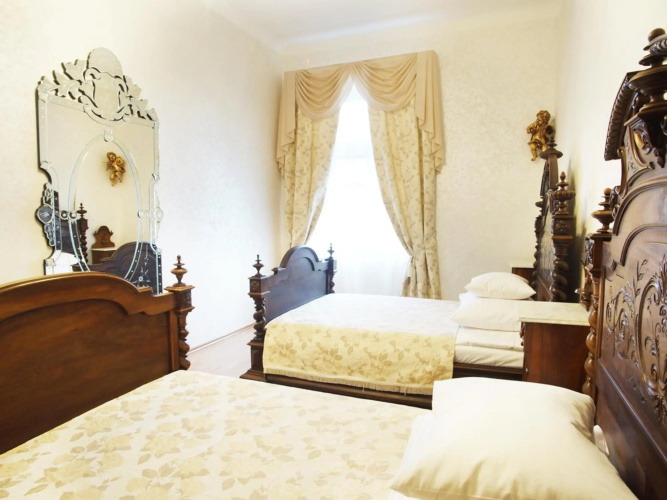 Art Apartments Celakovskeho Sady