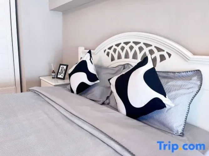 1 Bedroom Suite