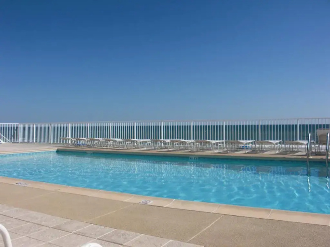 Carillon Beach Resort Inn