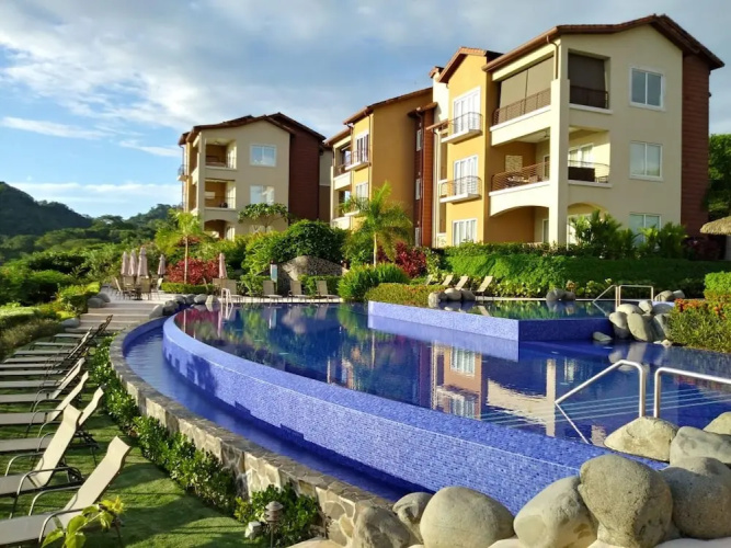 Miramar 2D -3 Bedr 3 Bath Ocean View