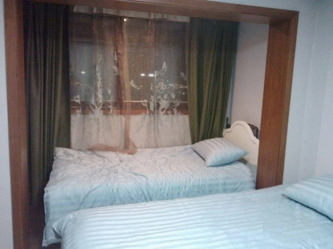 K Star Road Guesthouse - Hostel