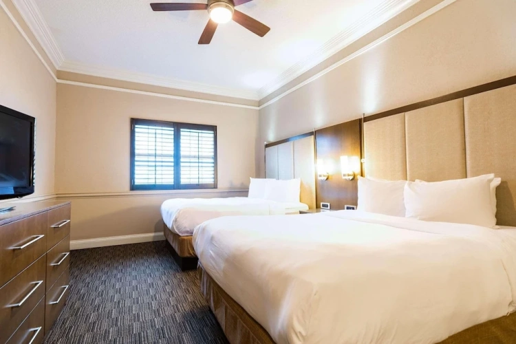 2 Bedrooms Suite