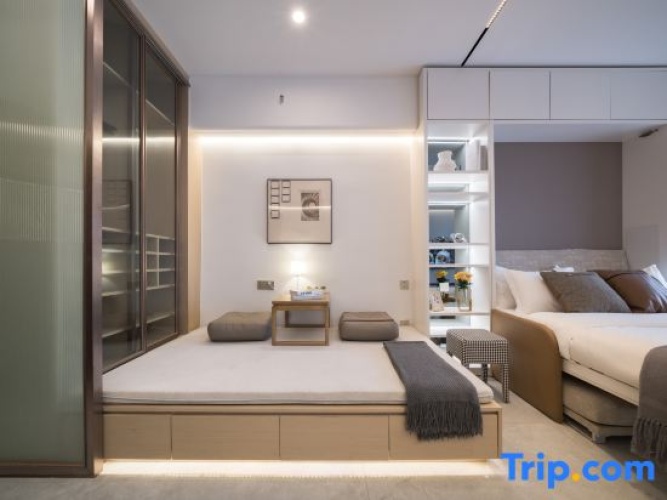 1 Bedroom Suite