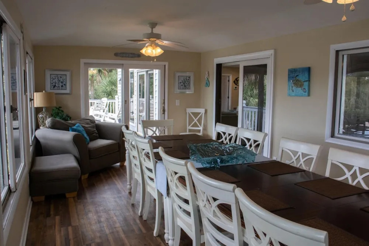 412 Skimmer Cove